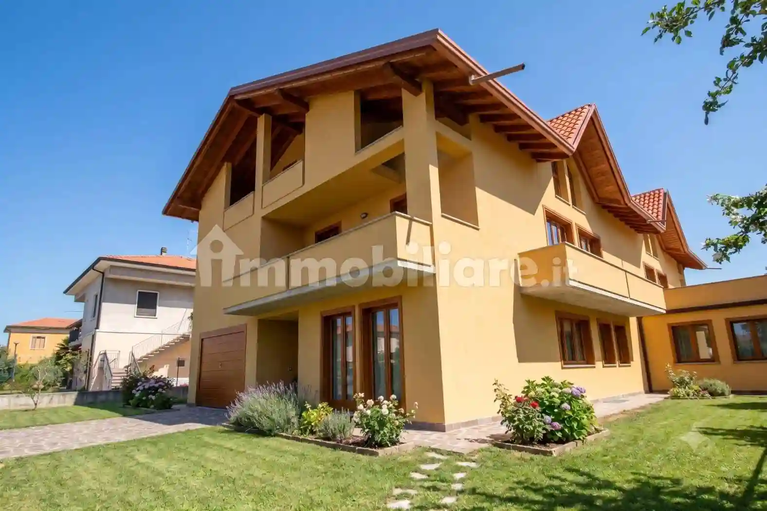 Villa - foto 2