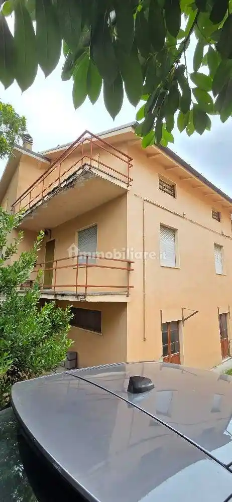 Casa indipendente in vendita a Mondavio