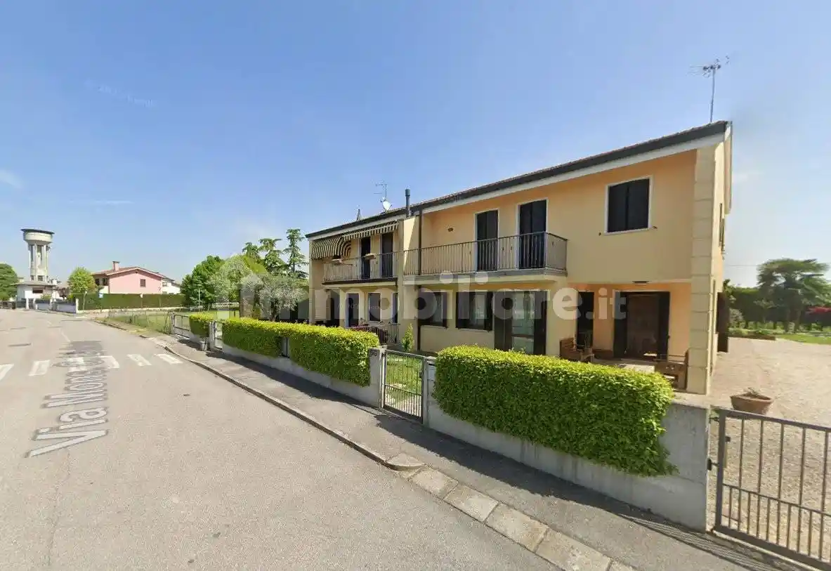 Villa in vendita a Agna