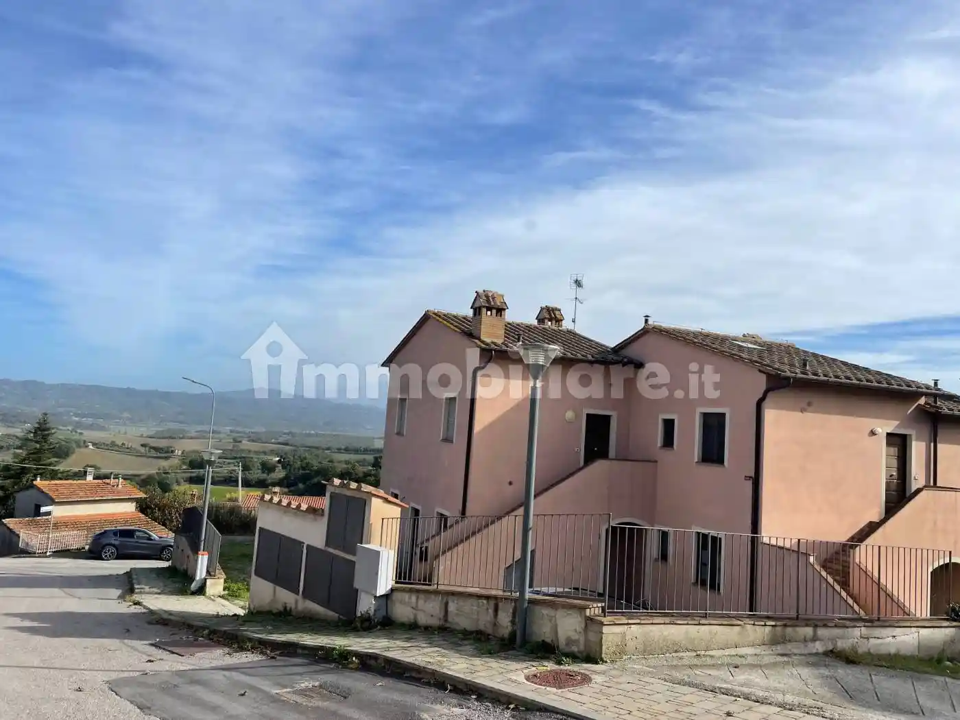 Appartamento in vendita a Cetona