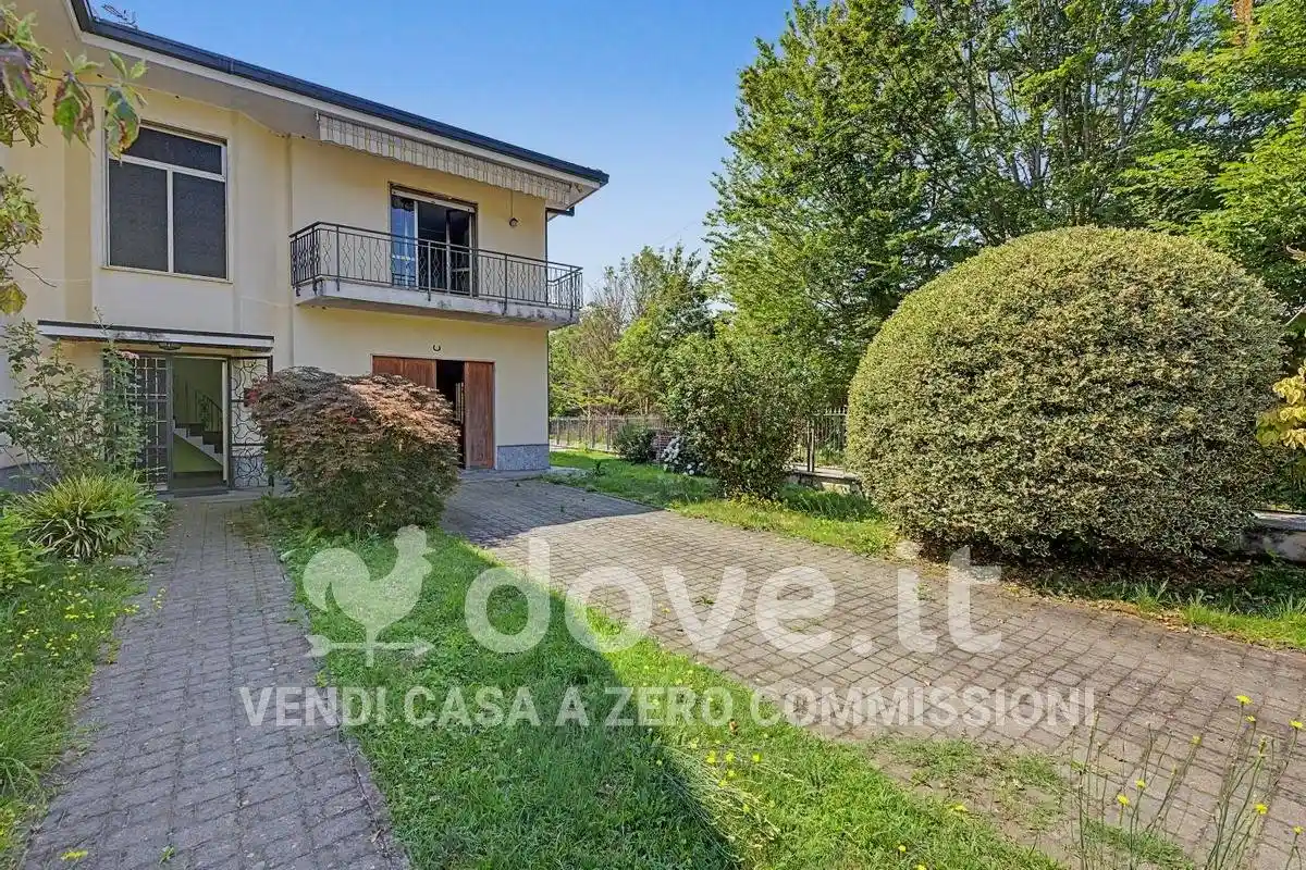 Appartamento in vendita a Dormelletto