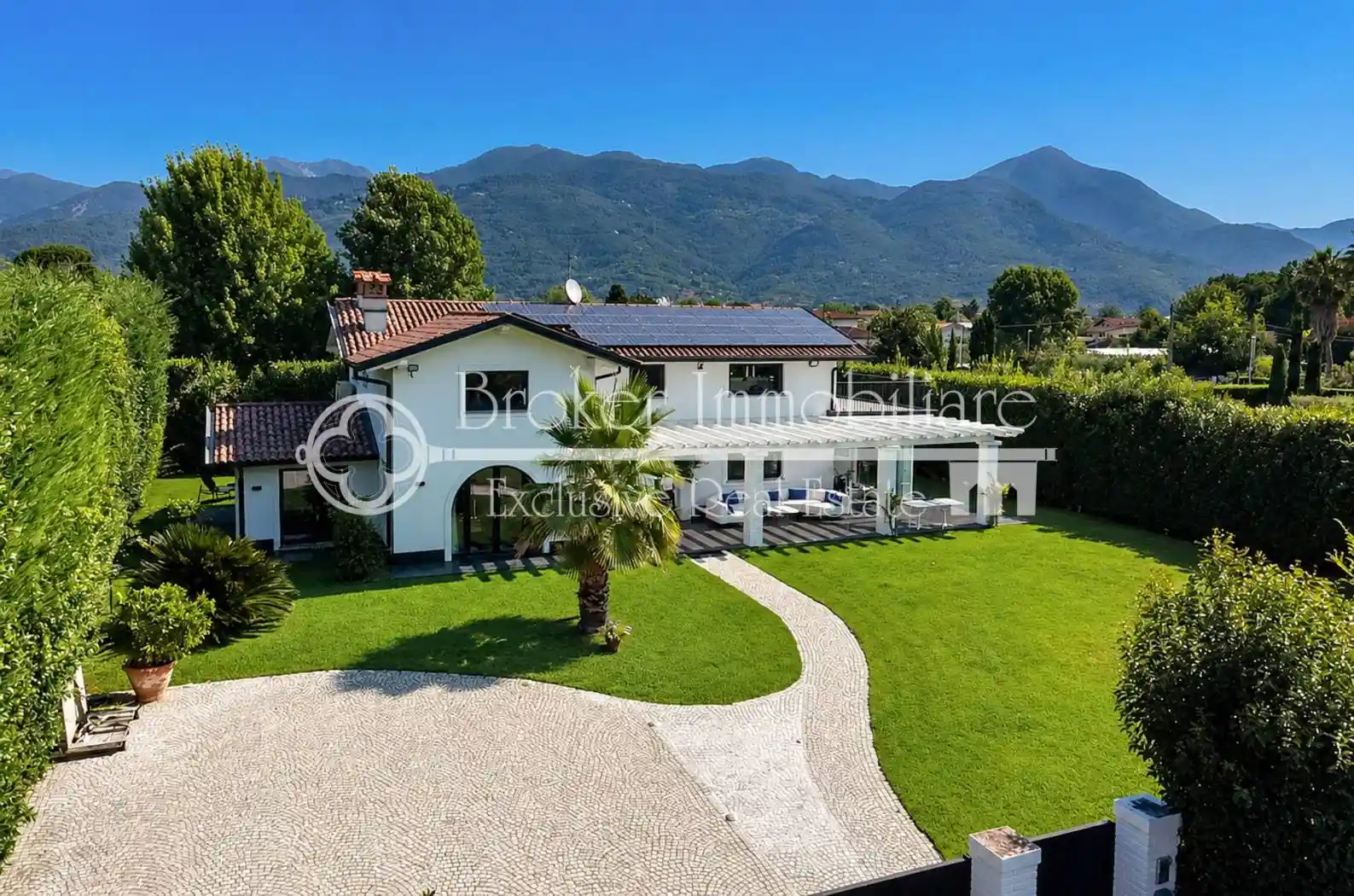 Villa in vendita a Pietrasanta