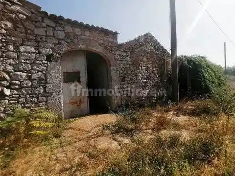 Rustico - Casale in vendita a Ragusa