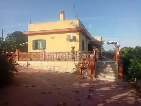 Villa in vendita a Ragusa