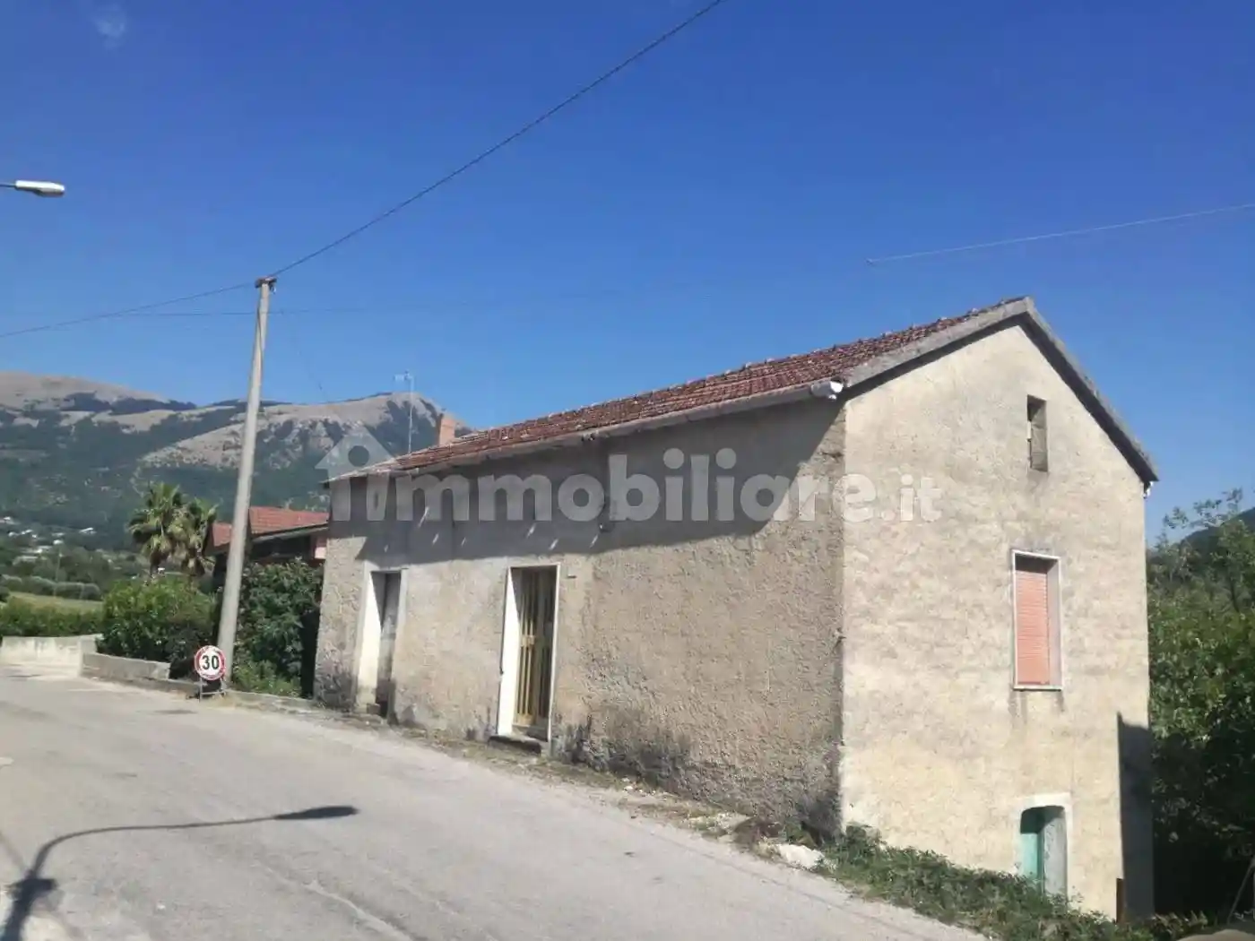 Rustico - Casale in vendita a Colliano