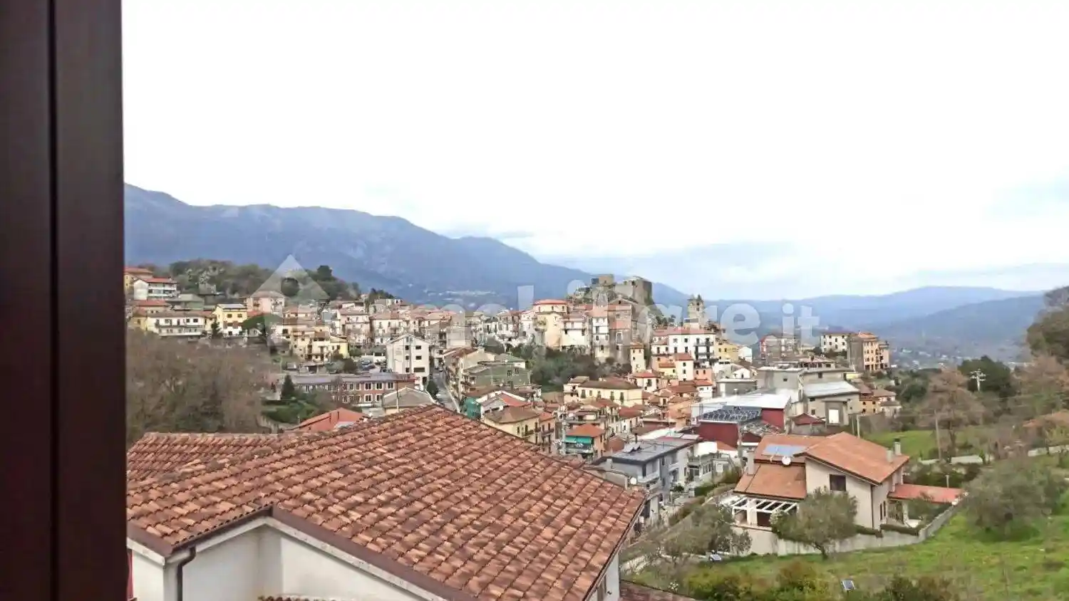 Appartamento in vendita a Oliveto Citra