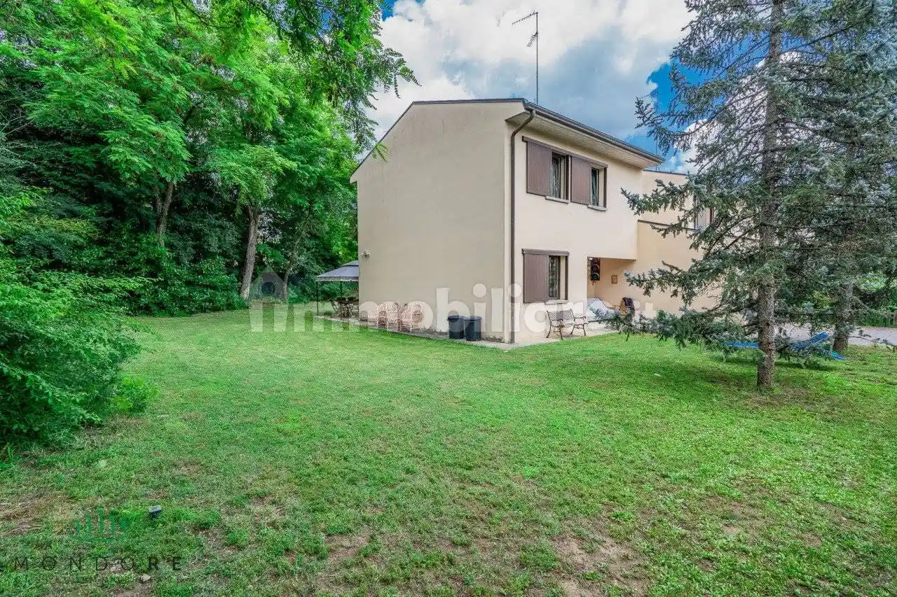 Villa in vendita a Sasso Marconi