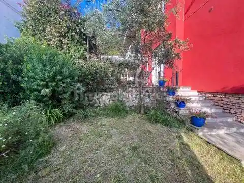 Appartamento in vendita a Lerici