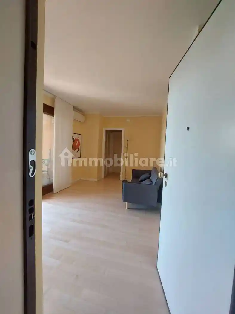 Appartamento in affitto a Sirmione