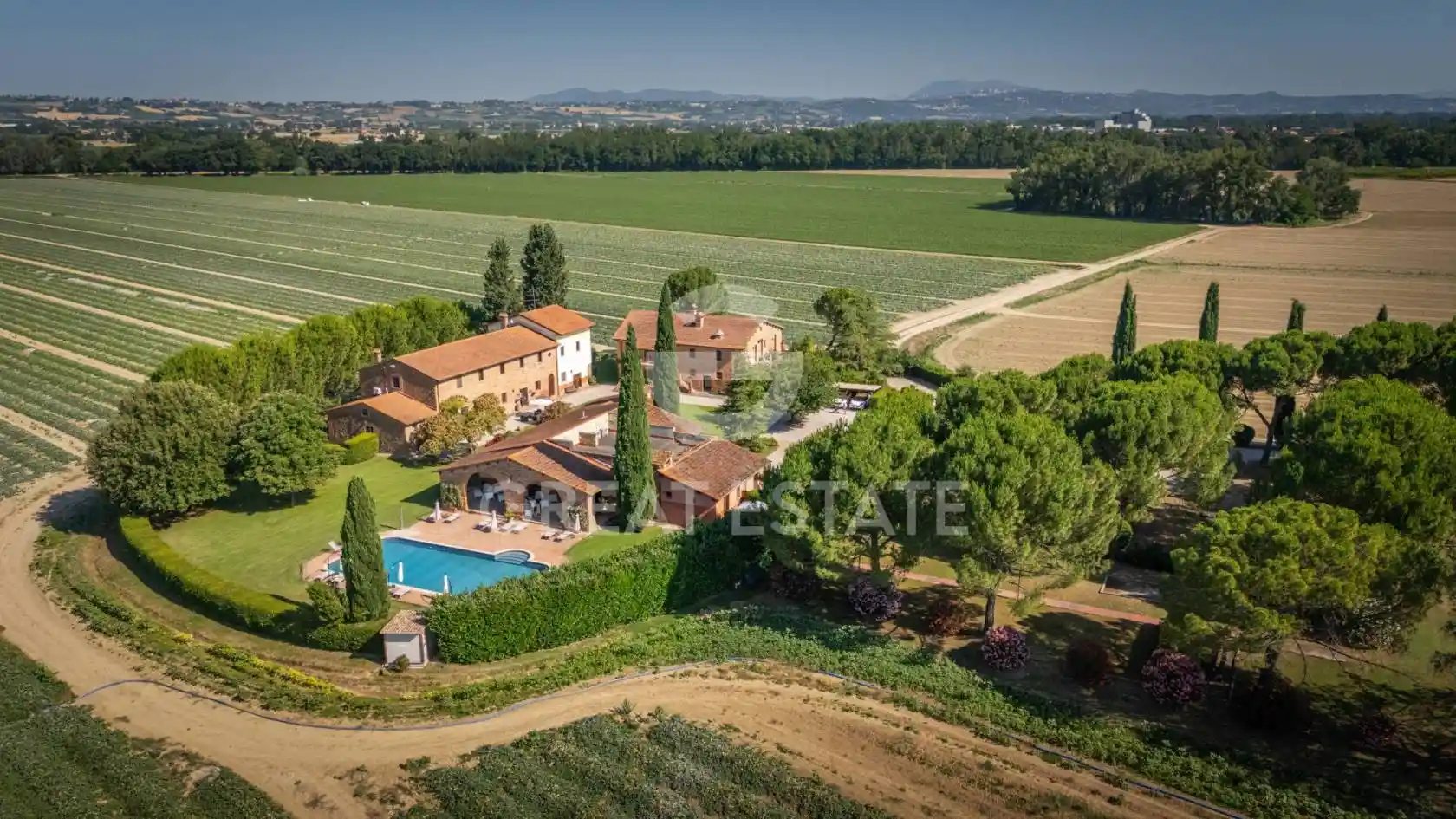Rustico - Casale in vendita a Deruta