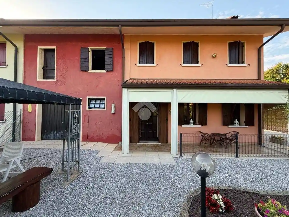 Villa in vendita a Breda di Piave