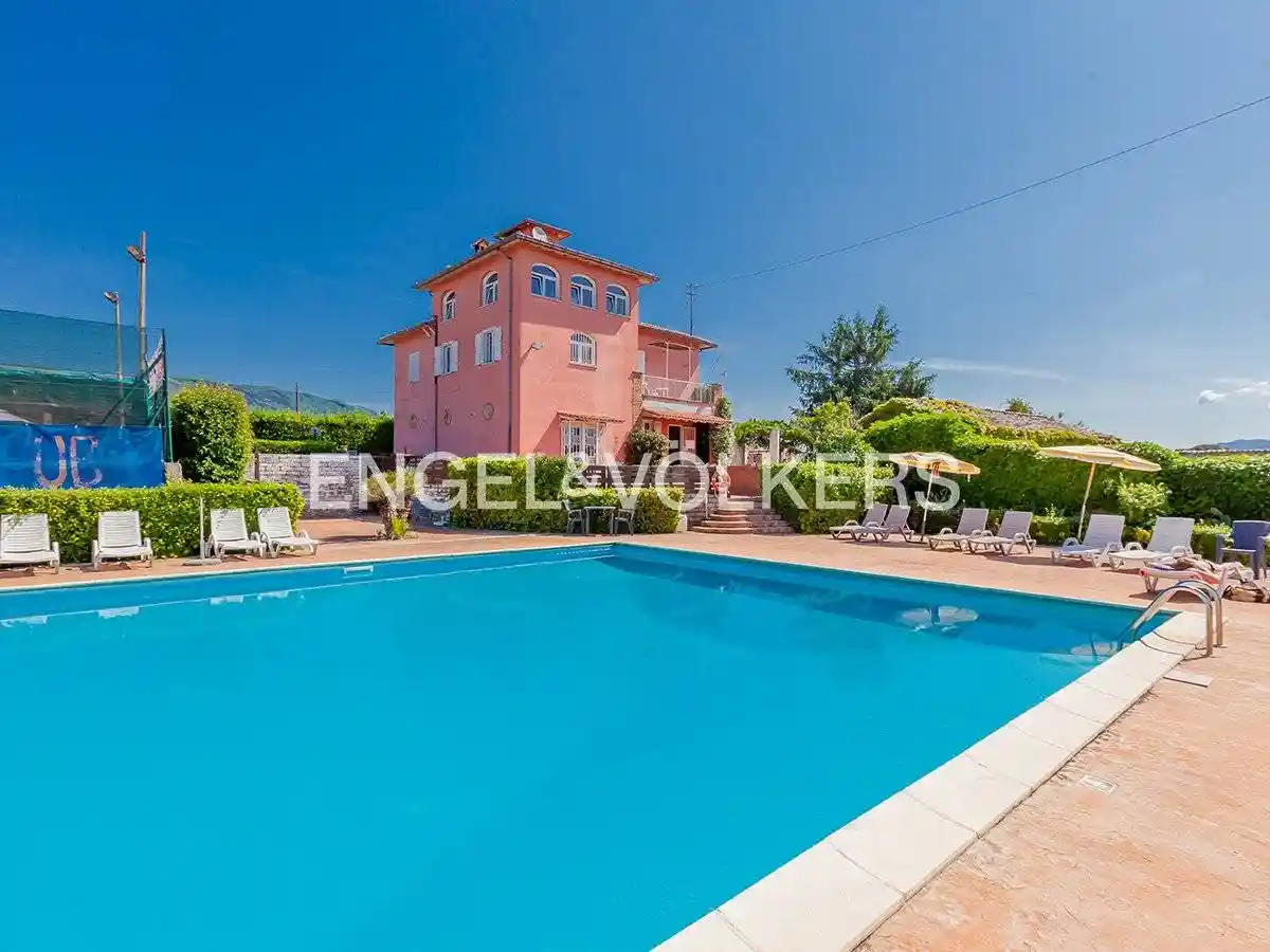 Villa in vendita a Velletri