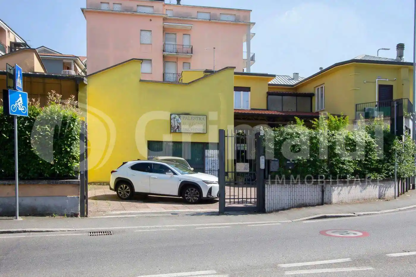 Palazzo - Edificio in vendita a Cusano Milanino