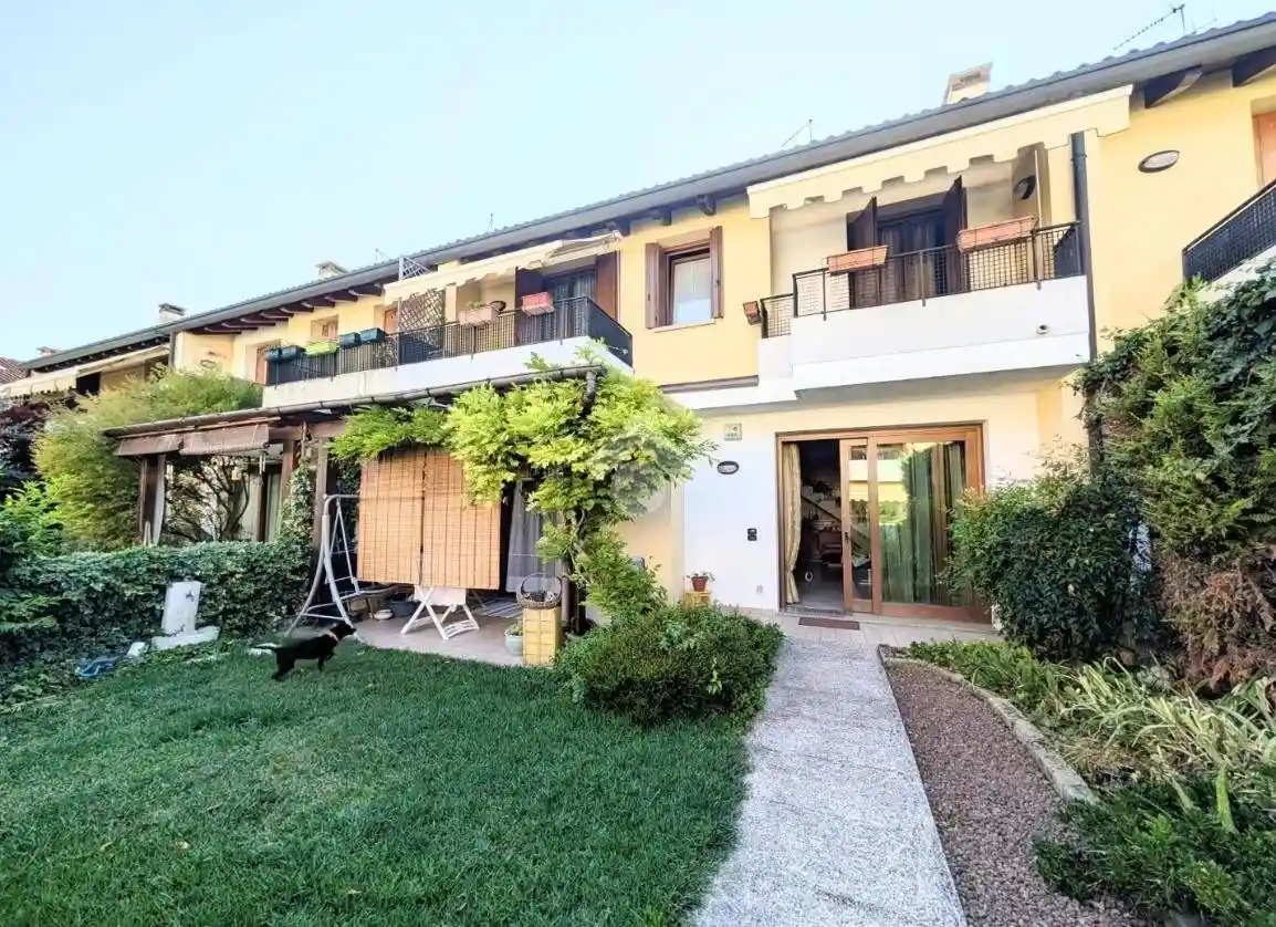 Villetta a schiera in vendita a Casier