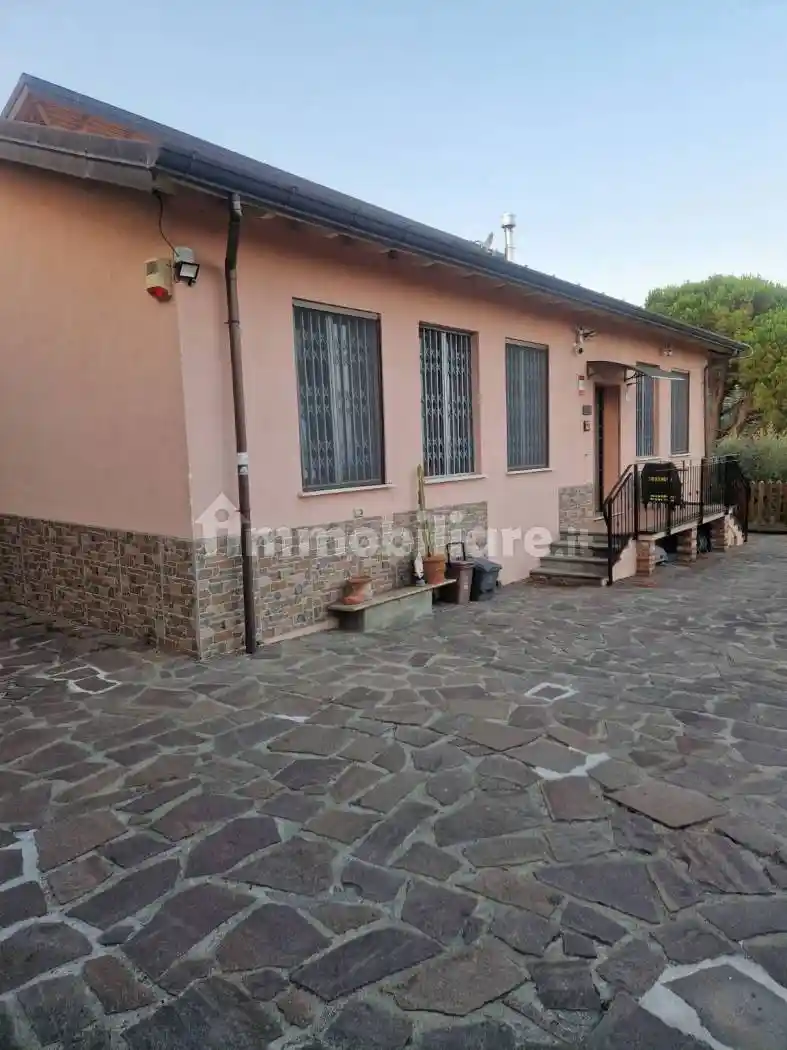 Villa in vendita a Calice al Cornoviglio