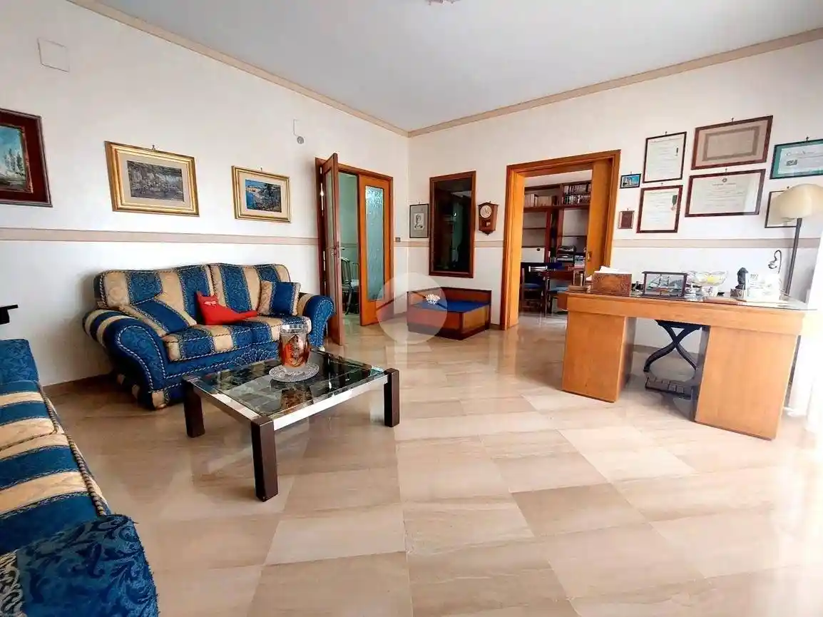 Appartamento in vendita a Palermo