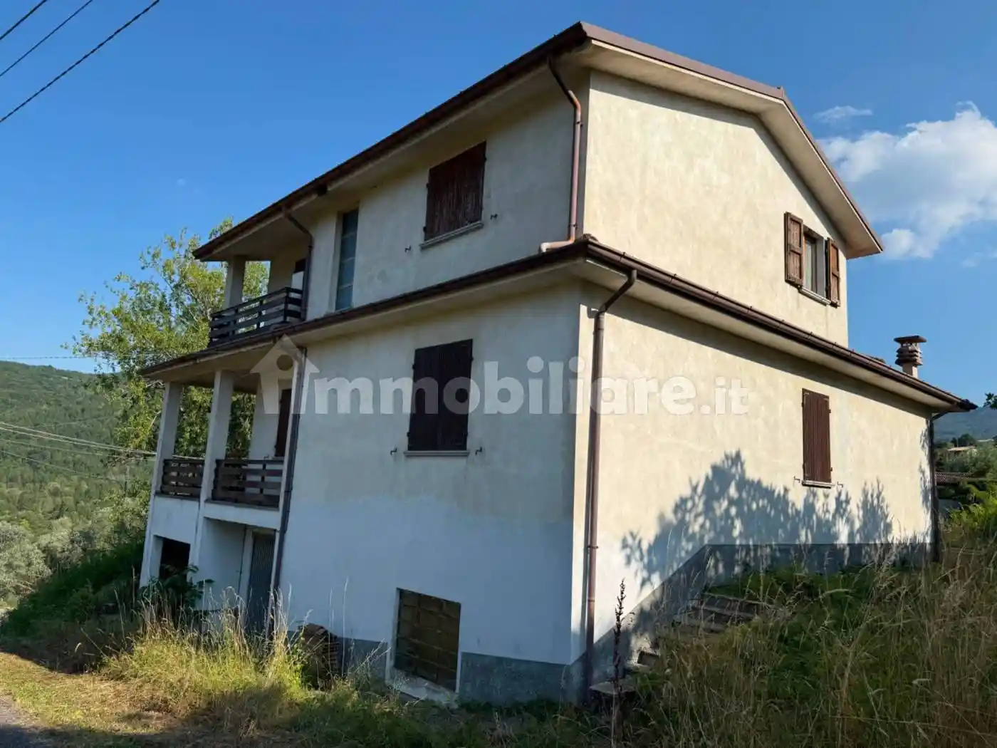 Villa in vendita a Alta Val Tidone