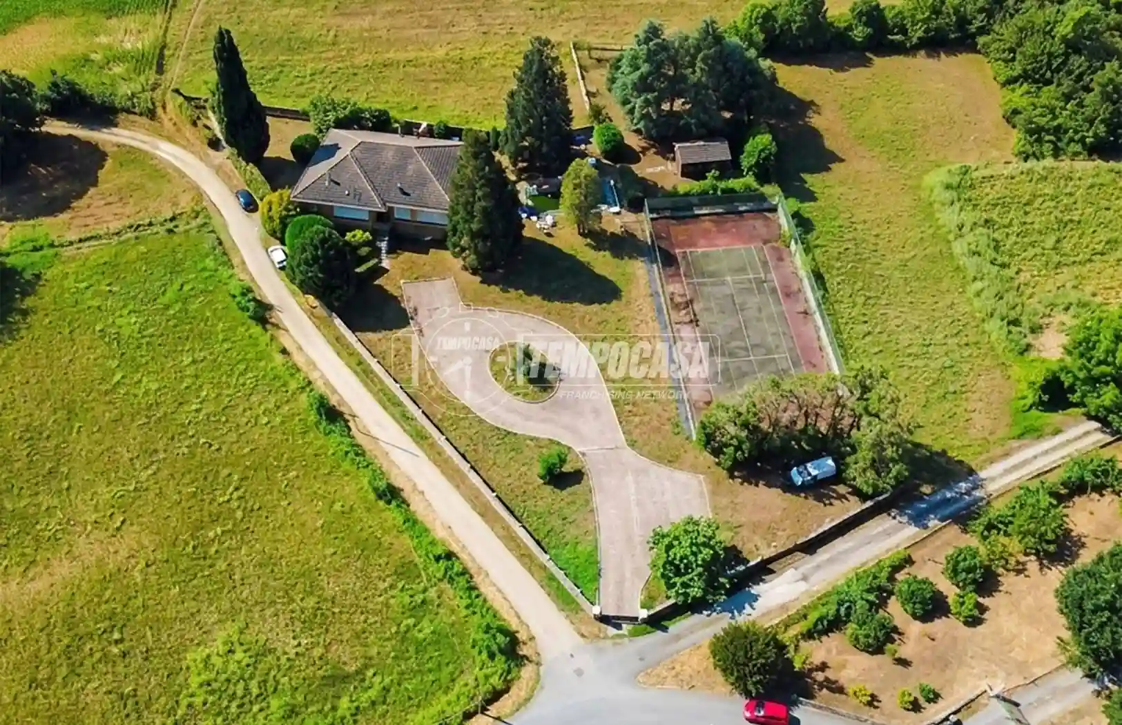 Villa - foto 2
