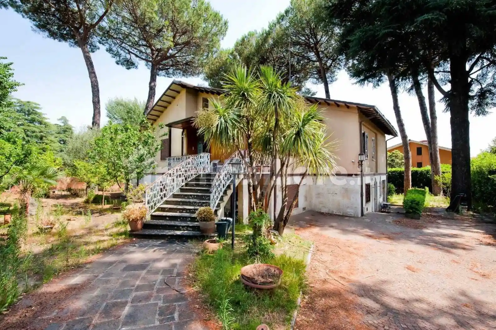 Villa in vendita a Grottaferrata
