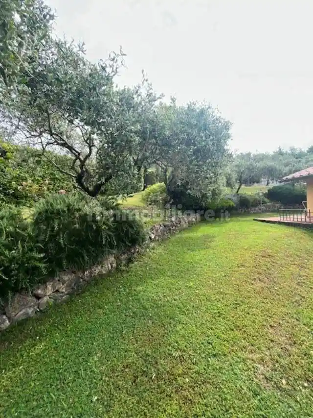Villa in vendita a Castelnuovo Magra