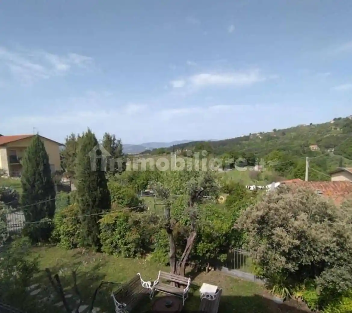 Casa indipendente in vendita a Fosdinovo