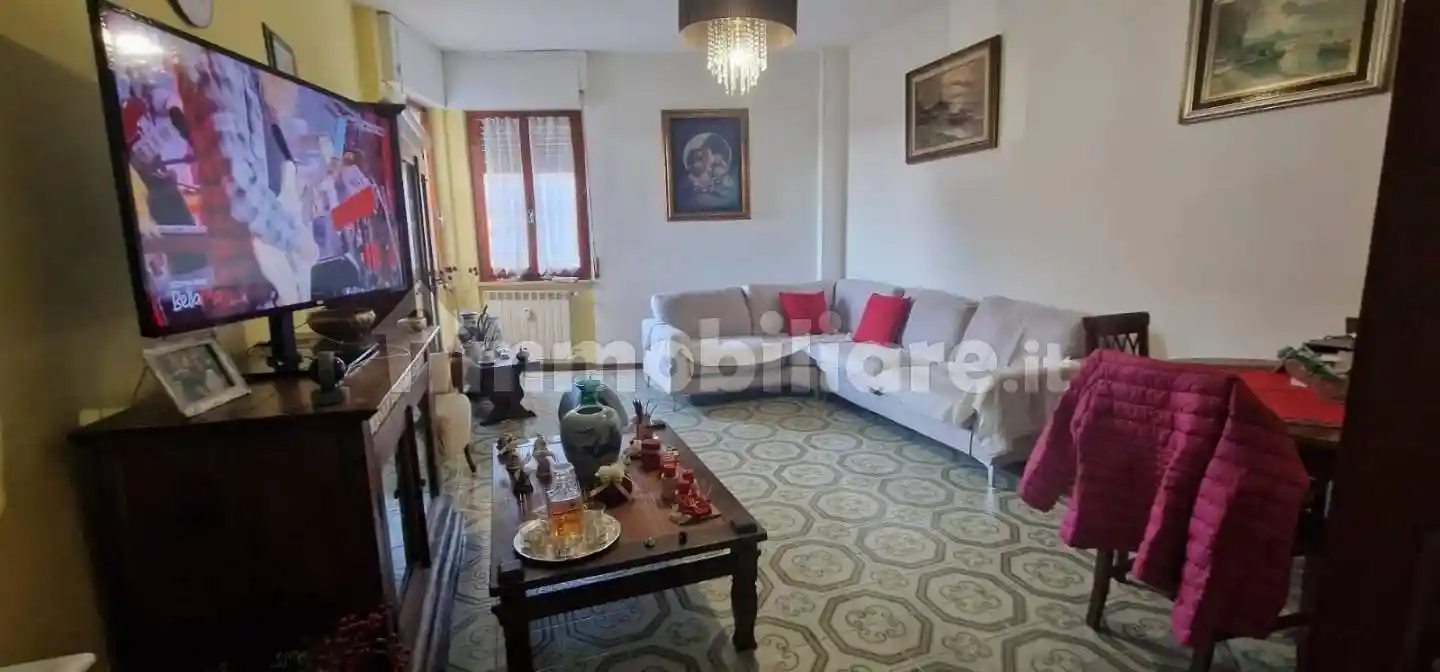 Appartamento in vendita a Carrara