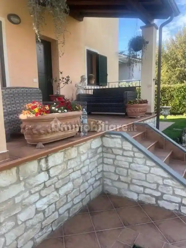 Villetta a schiera in vendita a Sarzana