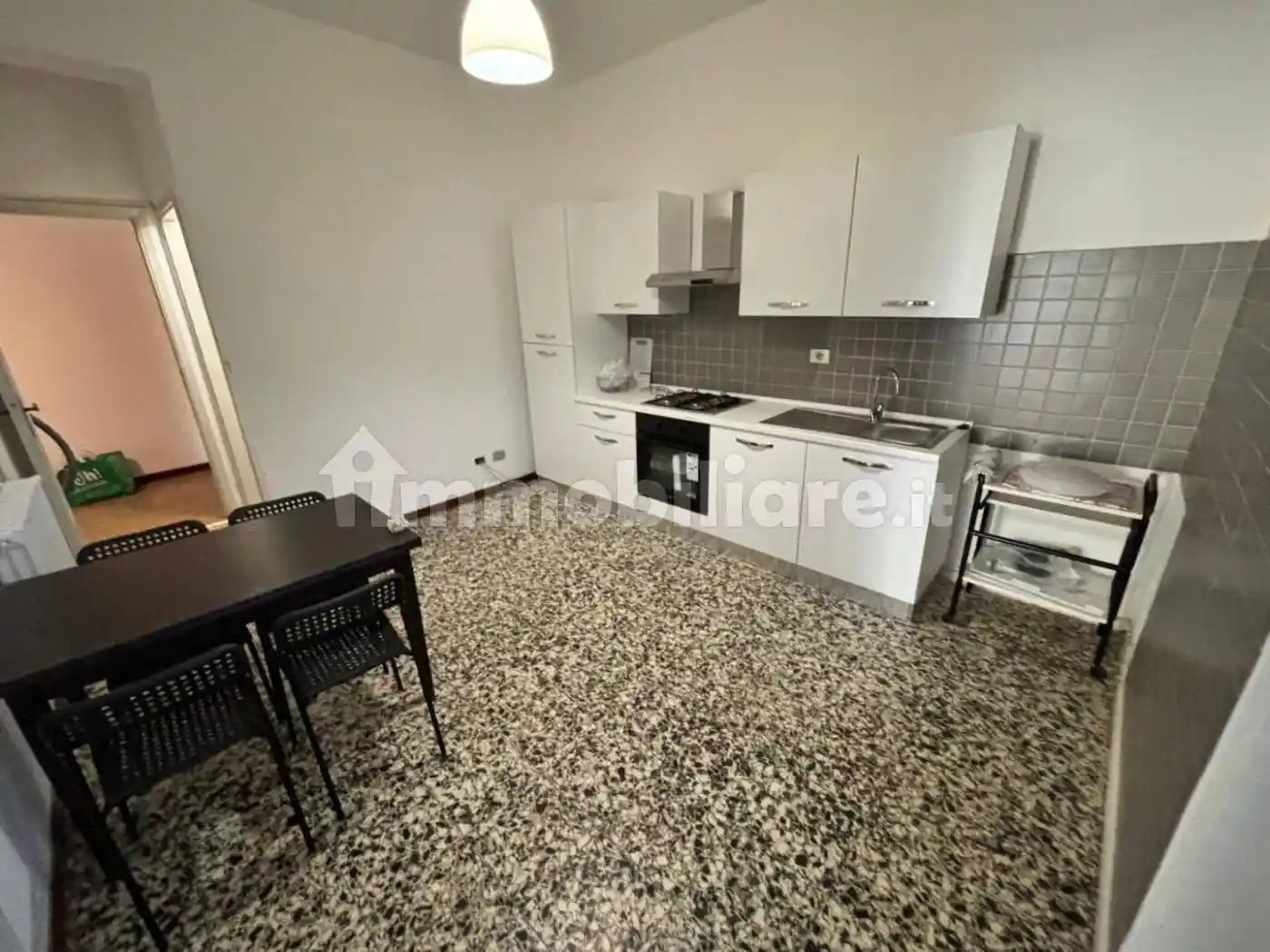 Appartamento in affitto a Carrara