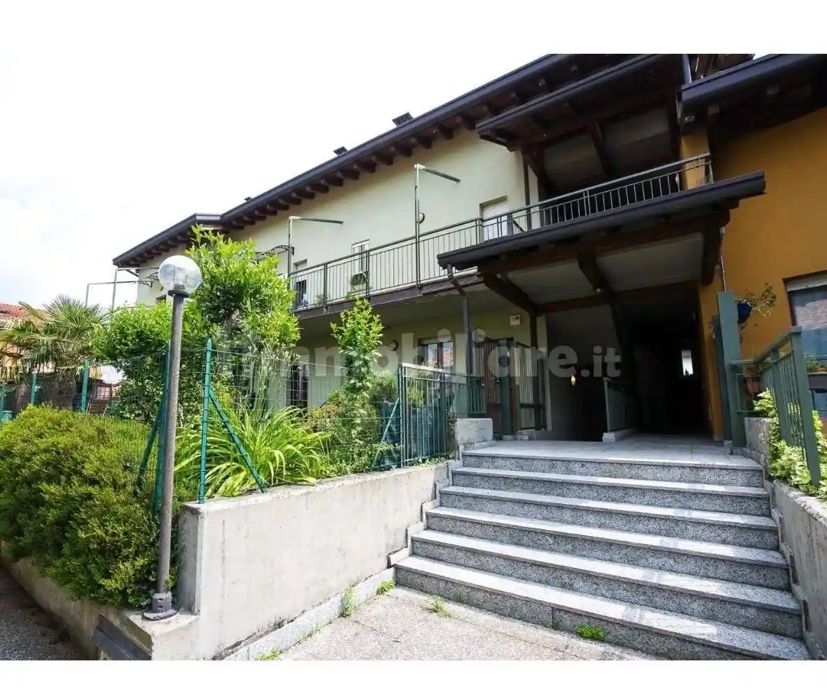 Appartamento in vendita a Olgiate Comasco