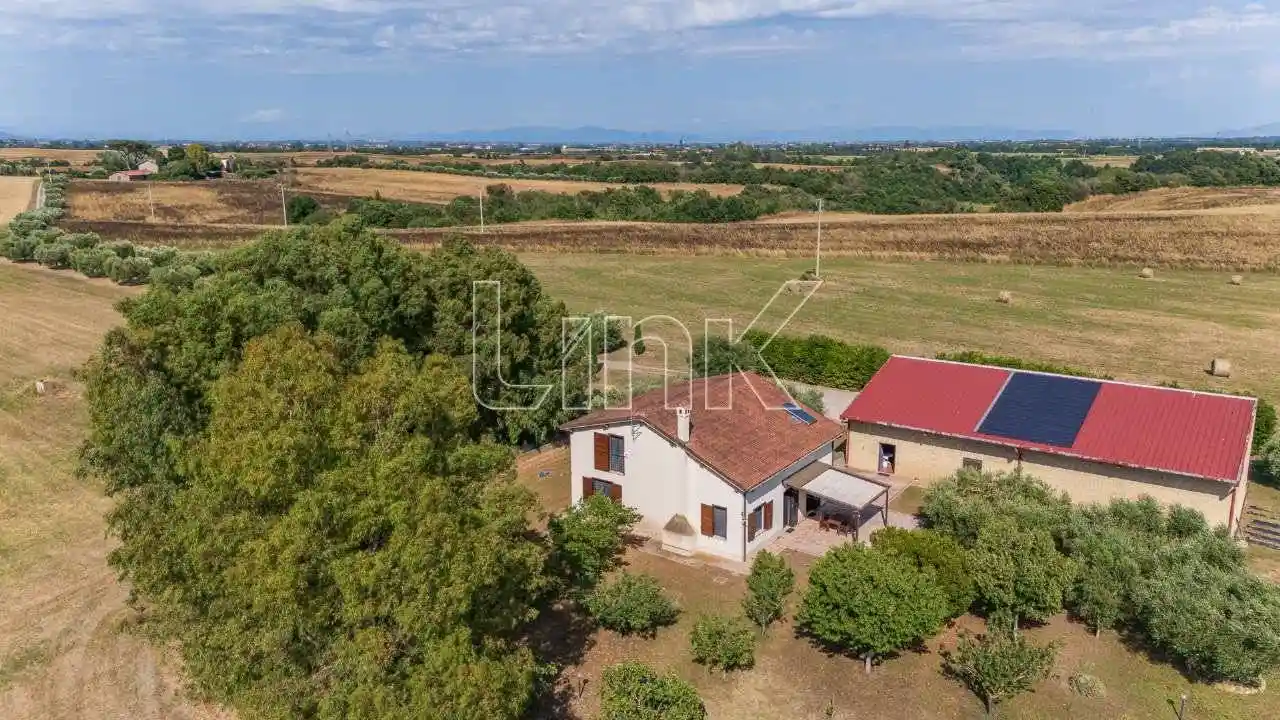 Villa in vendita a Fiumicino