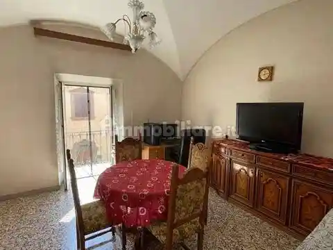 Appartamento in vendita a Piansano
