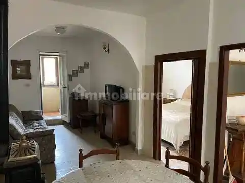 Appartamento in vendita a Grotte di Castro