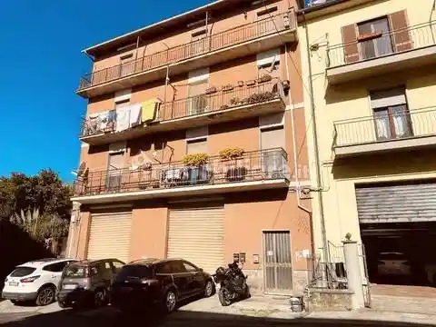 Appartamento in vendita a Montefiascone