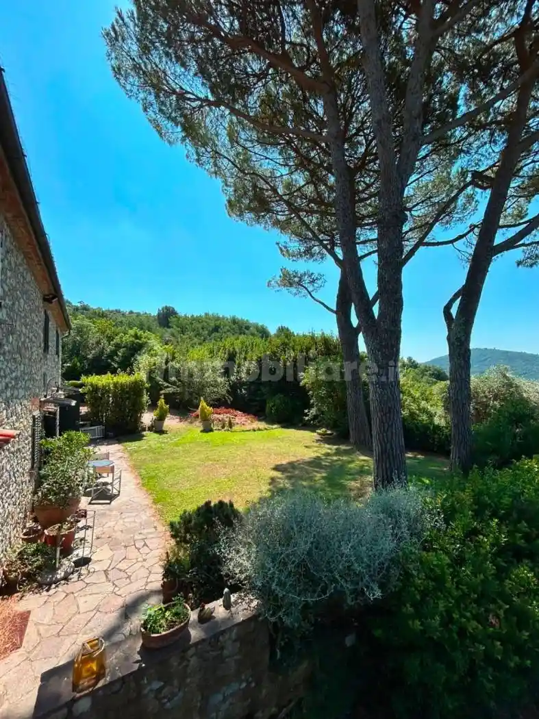 Villa in vendita a Serravalle Pistoiese