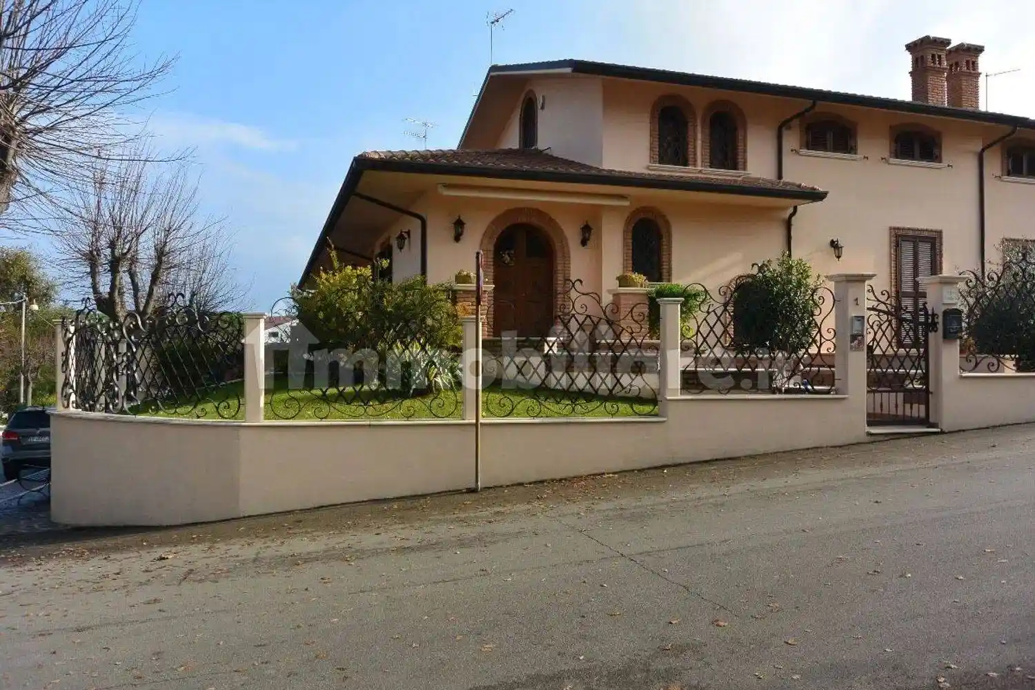 Villa in vendita a Mozzagrogna