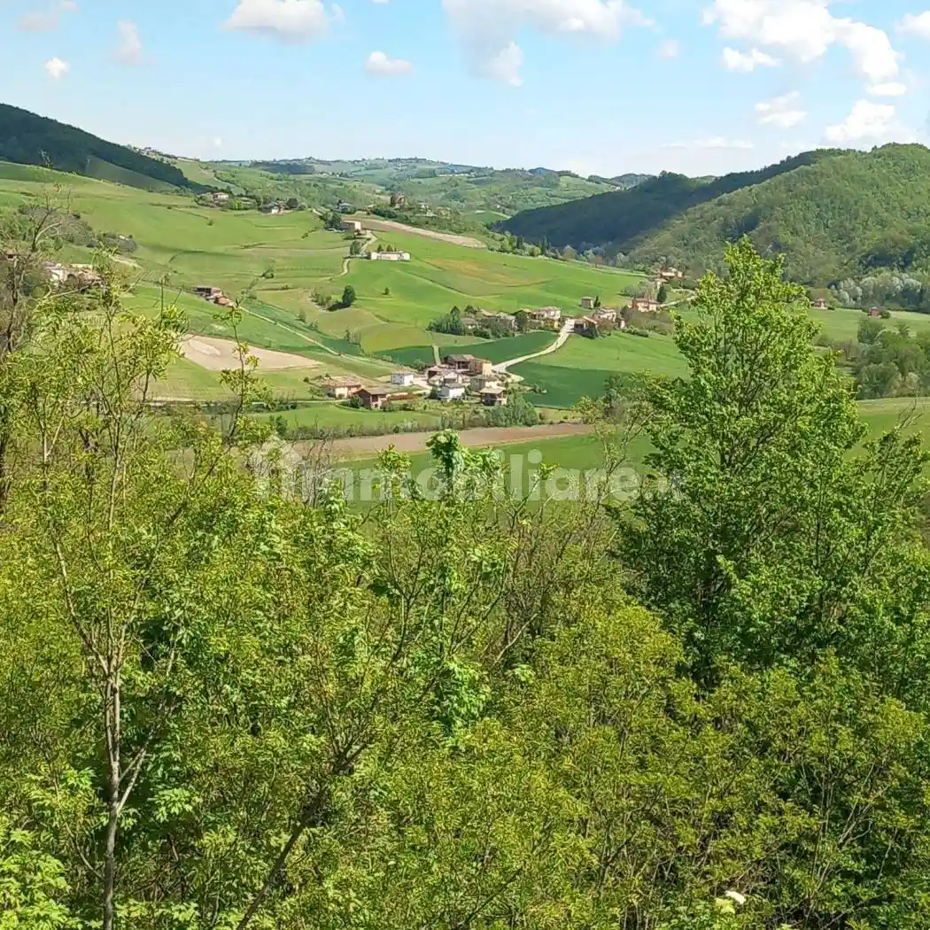 Villa in vendita a Montesegale