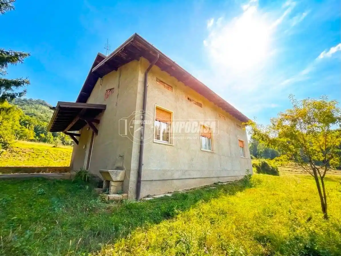 Casa indipendente in vendita a Foresto Sparso