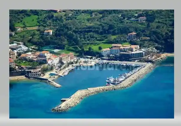Appartamento in vendita a Castellabate