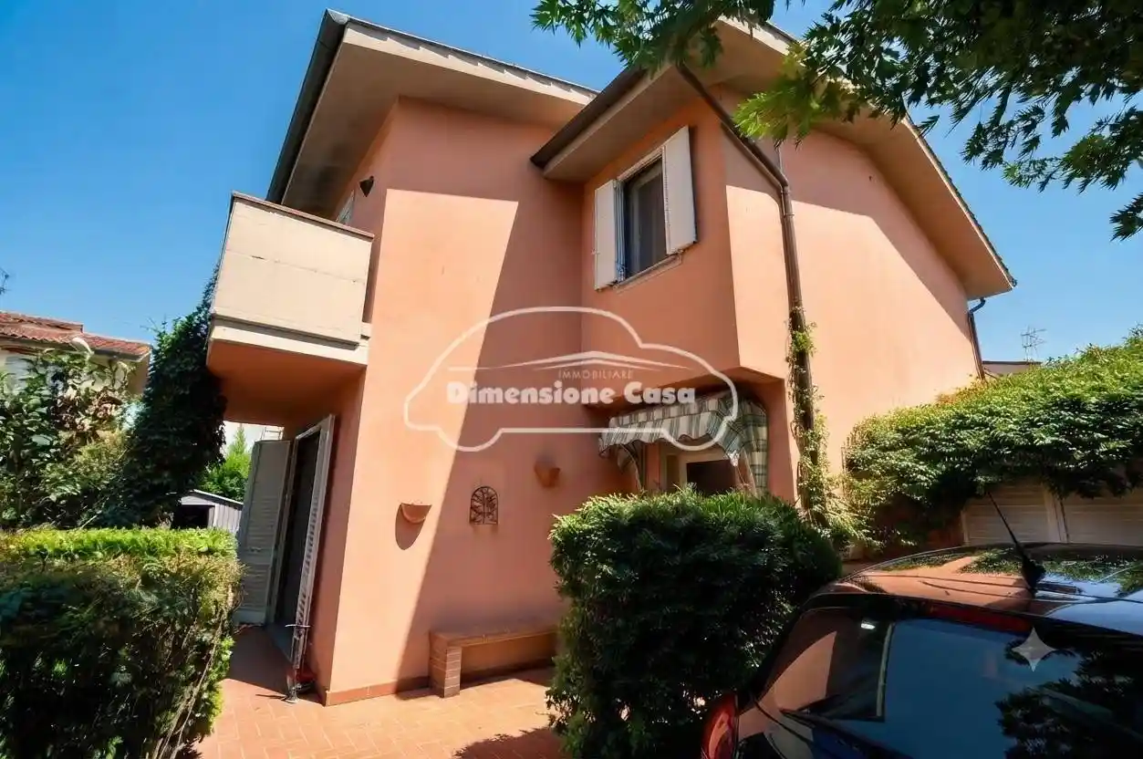 Villa in vendita a Lucca