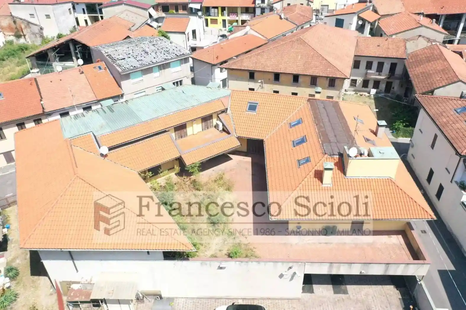 Casa indipendente in vendita a Rovello Porro