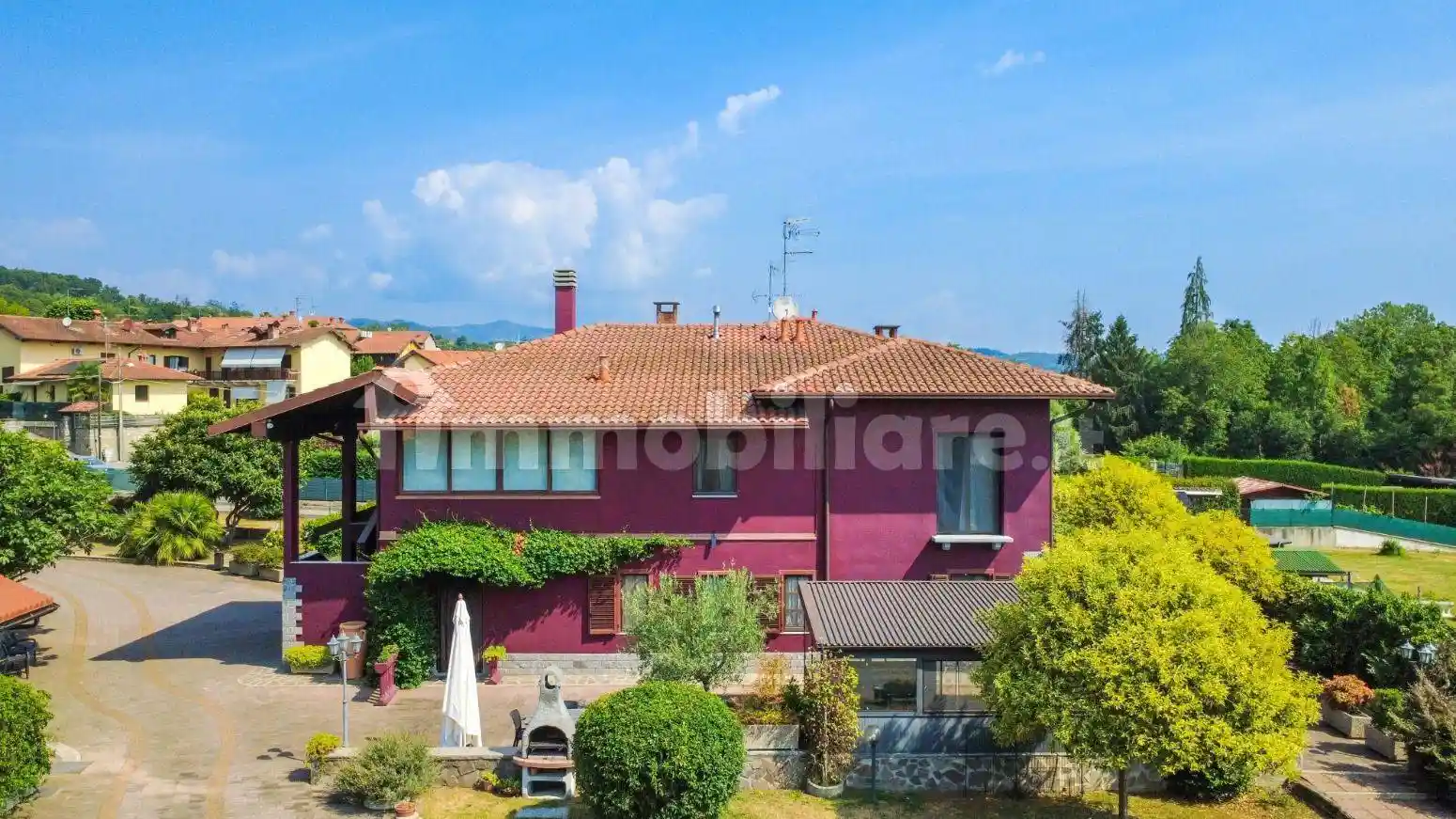 Villa in vendita a Paruzzaro