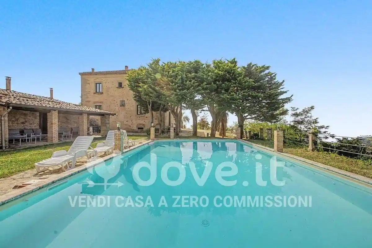 Villa in vendita a Ficarra