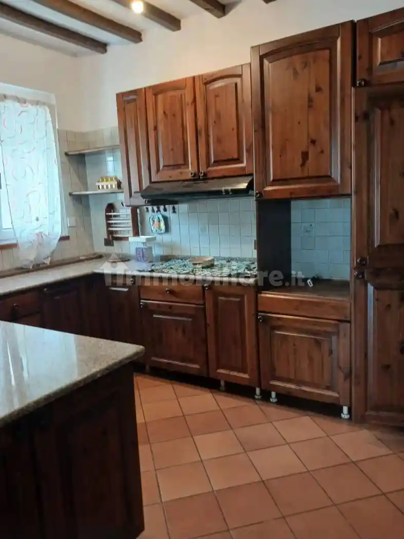 Appartamento in affitto a Albavilla