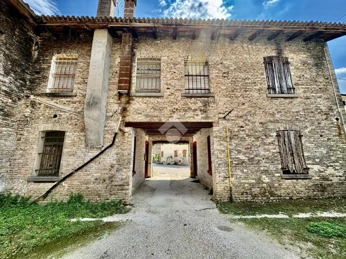 Rustico - Casale in vendita a Farra di Soligo