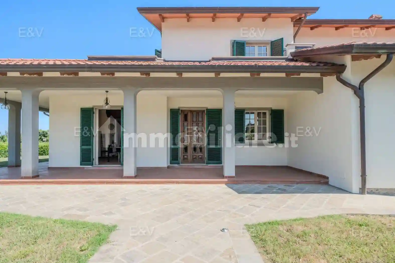 Villa - foto 2