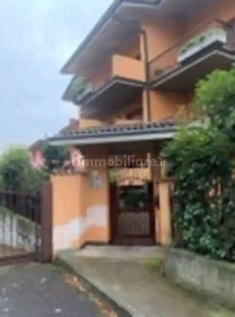 Villa in vendita a Desenzano del Garda