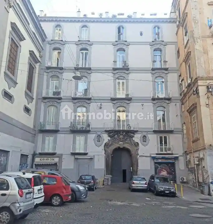 Appartamento in affitto a Napoli