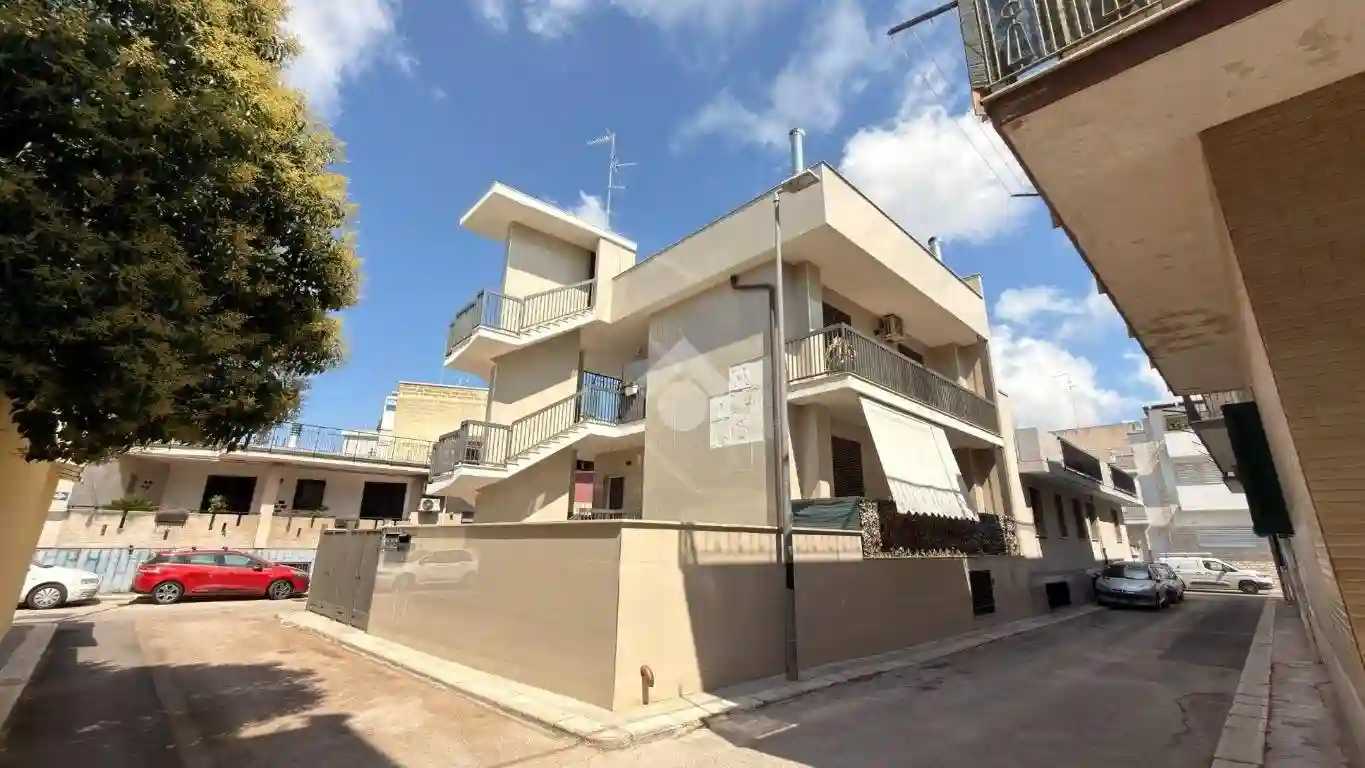 Palazzo - Edificio - foto 2