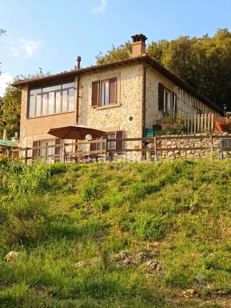 Rustico - Casale in vendita a Amelia