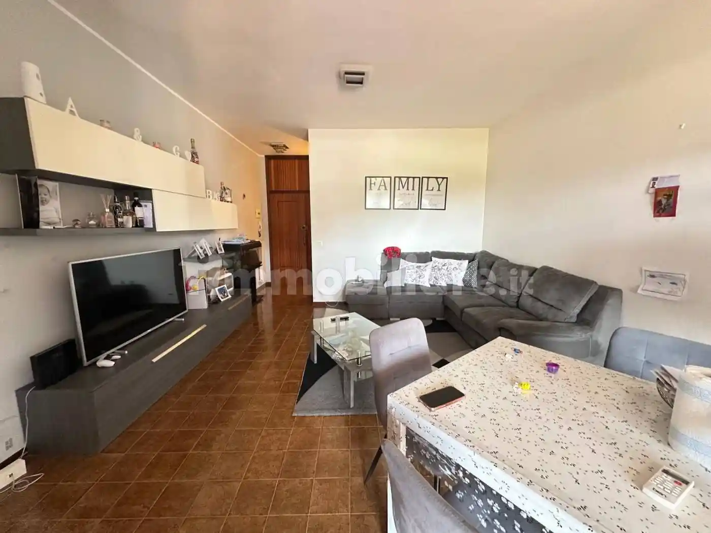 Appartamento in vendita a Luni